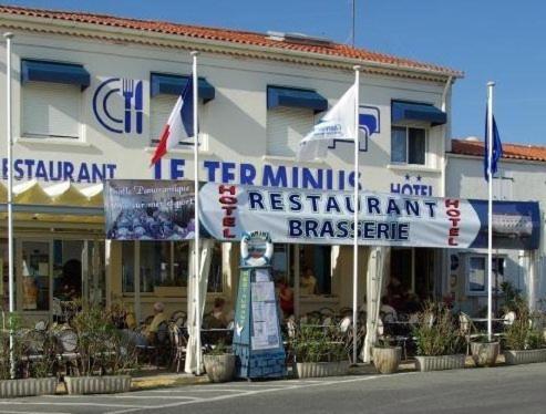 Logis Hotel Le Terminus Bourcefranc المظهر الخارجي الصورة