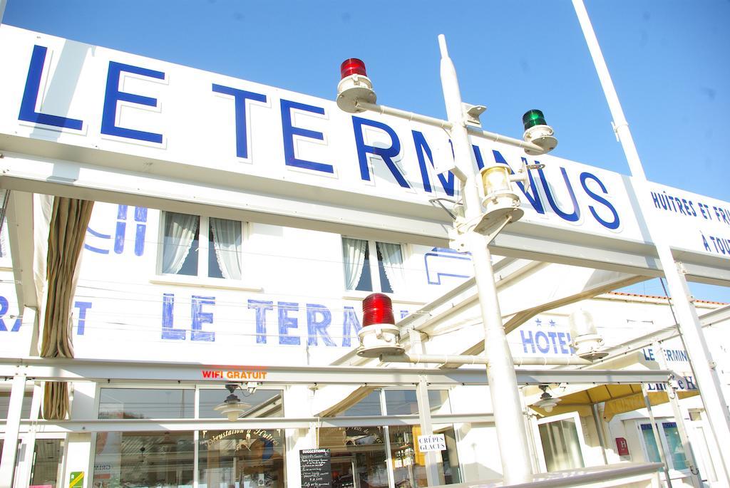 Logis Hotel Le Terminus Bourcefranc المظهر الخارجي الصورة